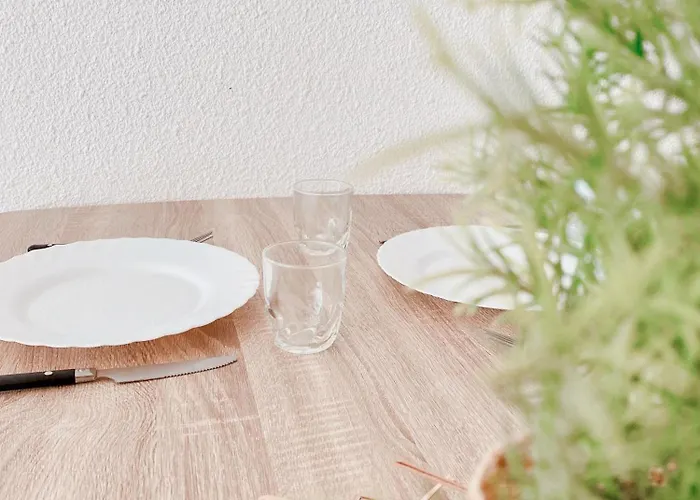 Apartman A 100m De La Avec Balcon - 66